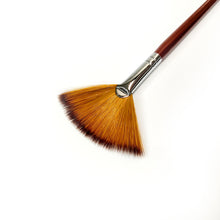 Carregar imagem no visualizador da galeria, PINCEL PARA MÁSCARA CORPORAL /FACIAL MÉDIO SANTA CLARA