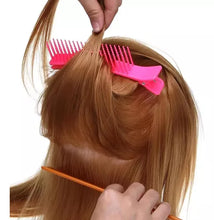 Carregar imagem no visualizador da galeria, CLIPS COM PENTE LILÁS PARA CABELO COM 2 UNIDADES SANTA CLARA