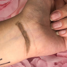 Carregar imagem no visualizador da galeria, LÁPIS DE SOBRANCELHA COR UNIVERSAL BAUNY