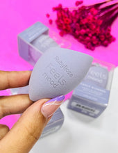 Carregar imagem no visualizador da galeria, ESPONJA PARA MAQUIAGEM FEELS MOOD RUBY ROSE