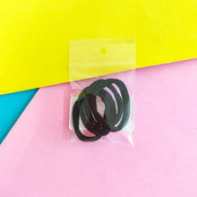Carregar imagem no visualizador da galeria, ELÁSTICO DE CABELO VM PRETO COM 4 UNIDADES