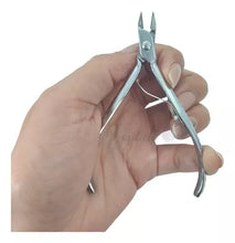 Carregar imagem no visualizador da galeria, ALICATE PARA CUTÍCULA 775 PROFESSIONAL TOUCHINOX MUNDIAL

