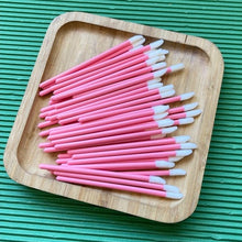 Carregar imagem no visualizador da galeria, BASTÃO LABIAL DESCARTÁVEL COM 50 UNIDADES
