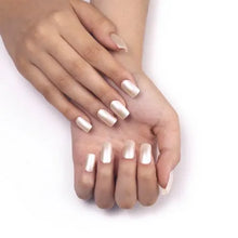 Carregar imagem no visualizador da galeria, ESMALTE BAUNY 9ML
